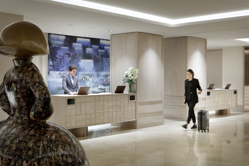 Hyatt Regency Hesperia Madrid 10/65
