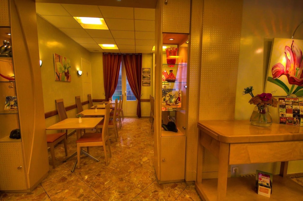 Hotel Des Trois Gares 42/48