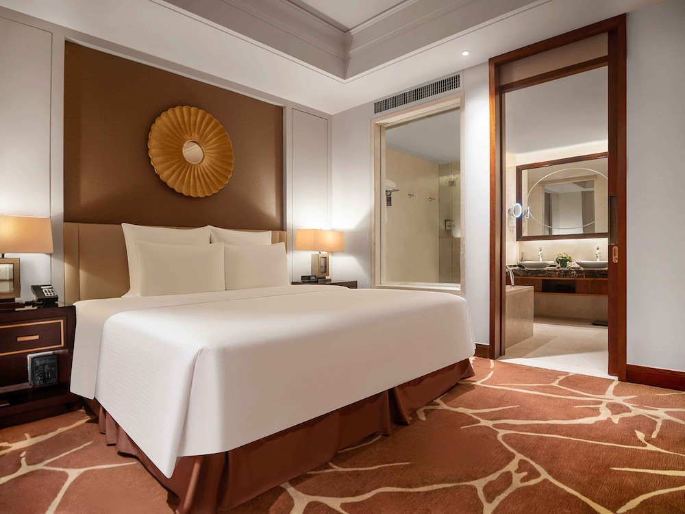 Pullman Haikou 12/52