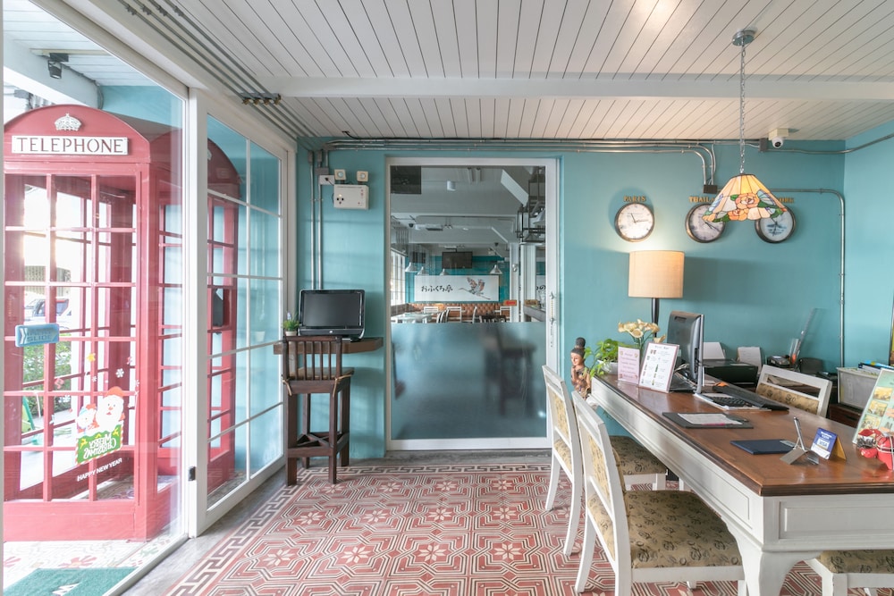 Baan Phuanda Phuket 70/79