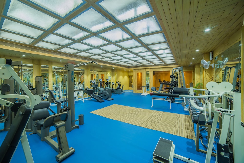 Tara Comfort Hotel Ramoji Film City 21/33