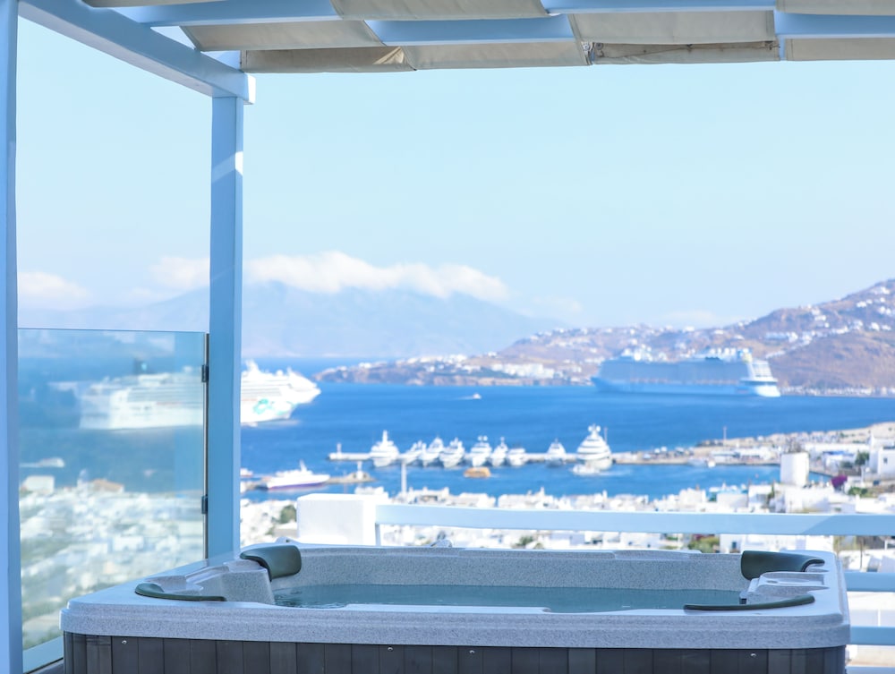 Ibiscus Boutique Hotel 45/49