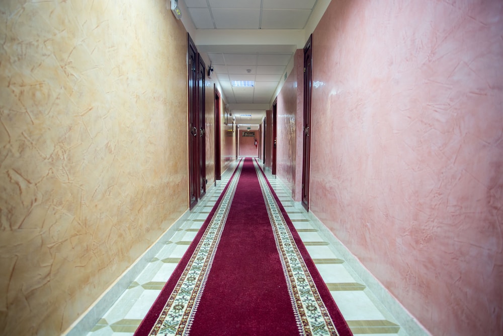 Hotel Les Ambassadeurs 62/64