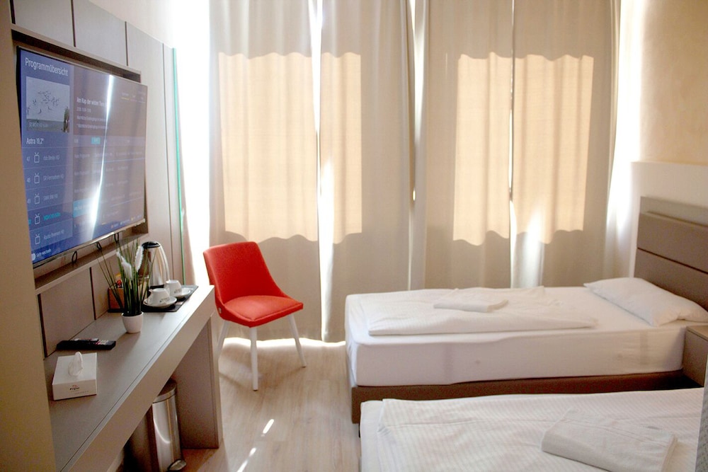 Isar City Hotel 5/48