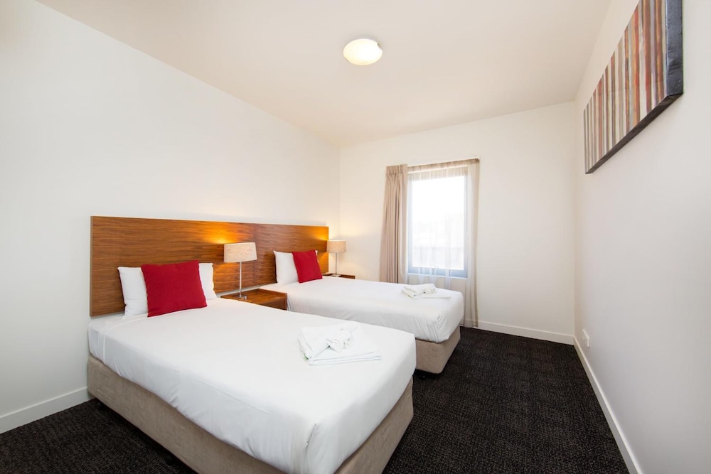 Quest Albury 14/41