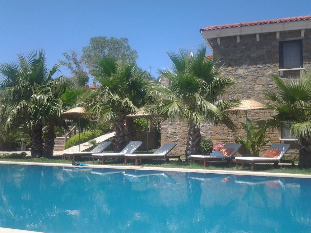 Anemos Hotel 42/46