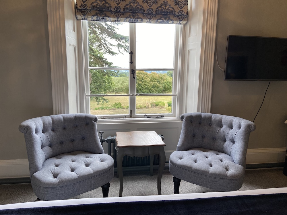 Glewstone Court Country House Hotel 26/50