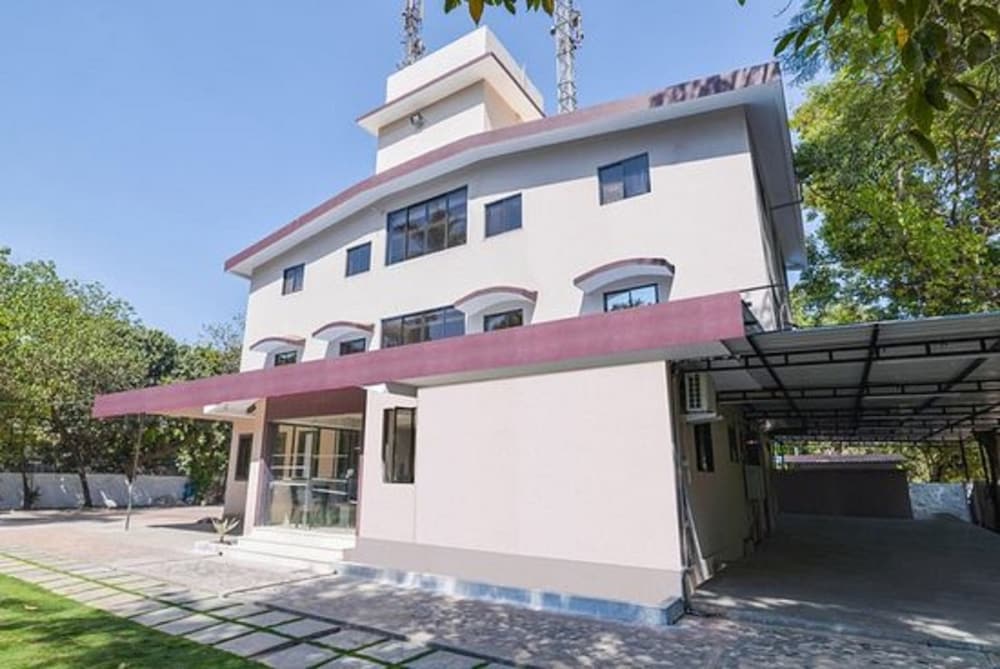 Hotel Mangal Residency 1/22