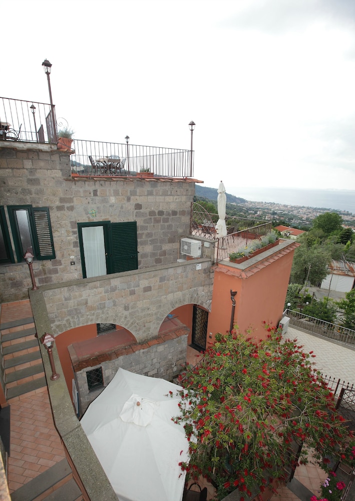 RESIDENCE L INCANTO 3/71