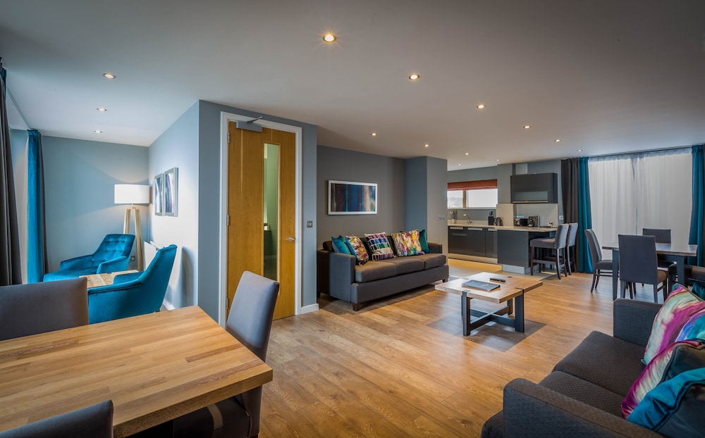Talbot Suites at Stonebridge 23/30