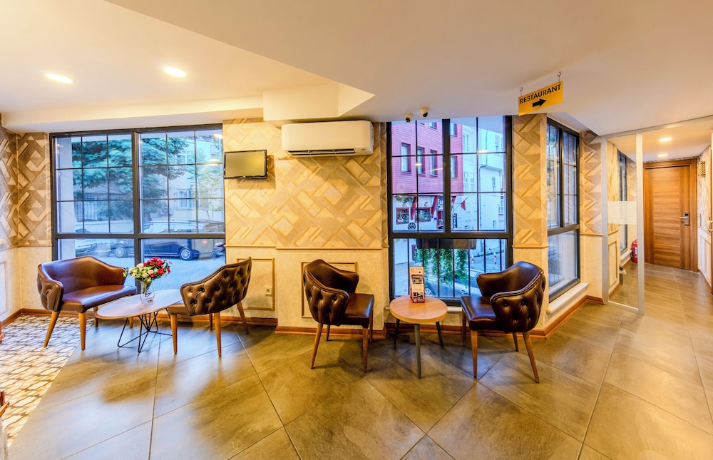 Sultan Hamit Hotel 40/57