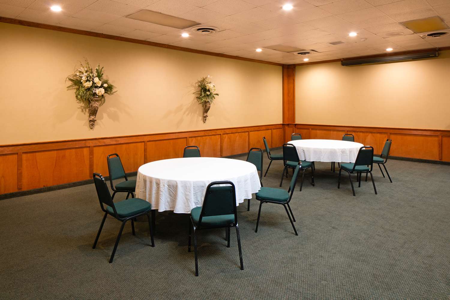 Red Lion Hotel & Conference Center Ellensburg 11/11