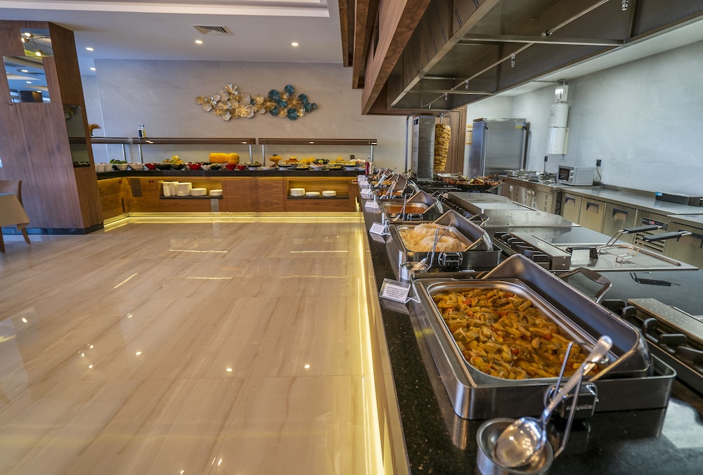 Campus Hill Hotel - All Inclusive 8/50