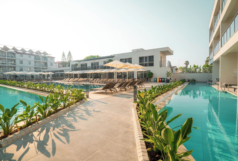 Victoria Princess Hotel Side - Adults Only 48/50