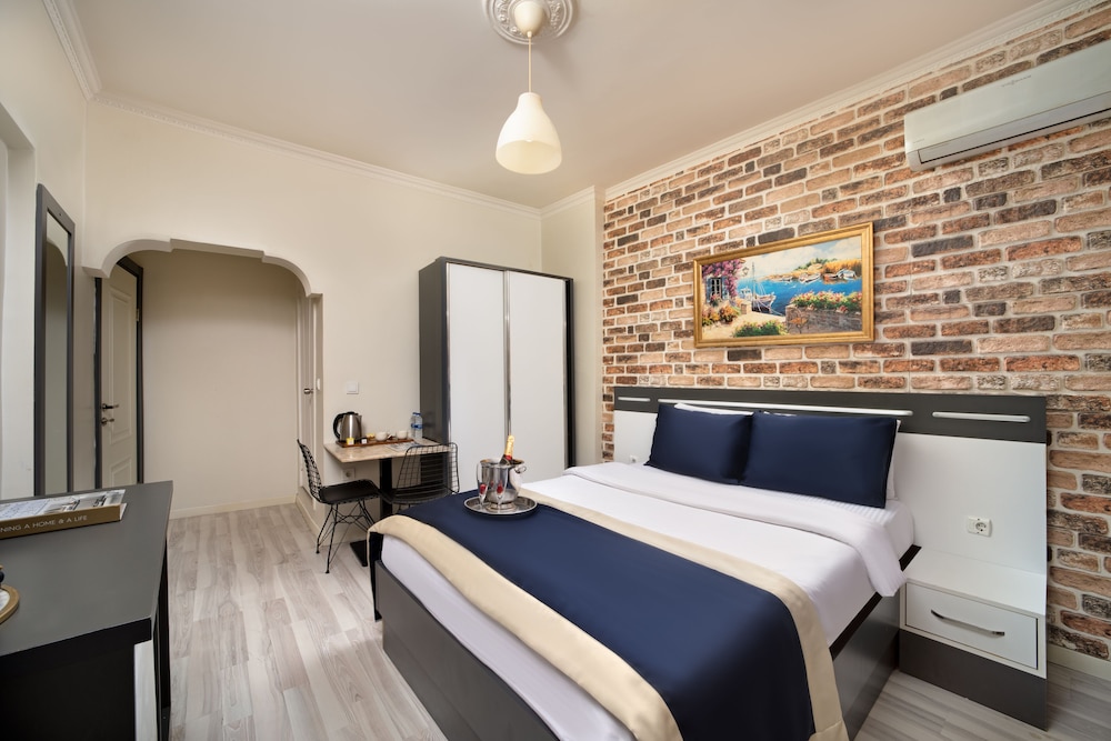 Istanbul Hotel & Suites 9/19
