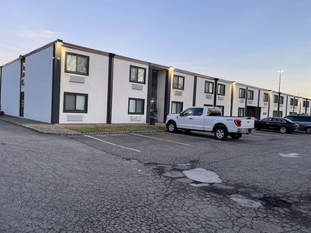 Wayne Inn 31/47