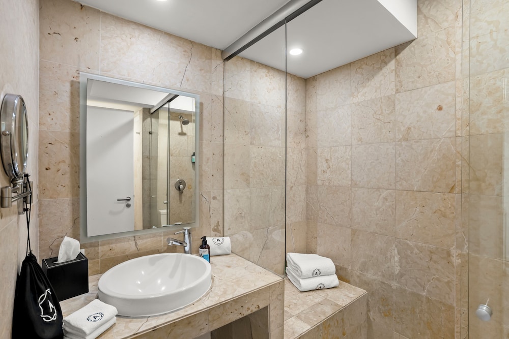 Armonik Suites 66/66