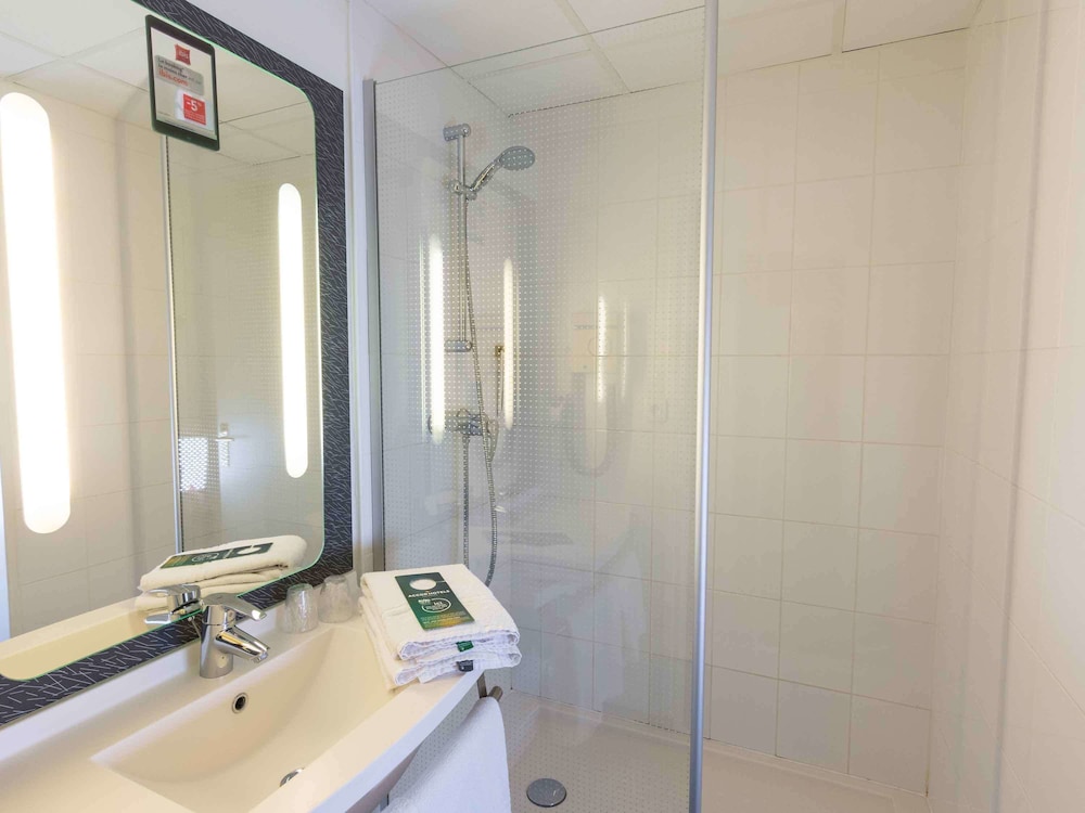 Ibis Dunkerque Centre 14/64