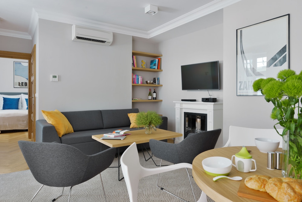 Stradonia Serviced Apartments 48/76