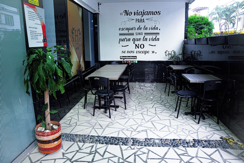 Hotel Laureles de Aburra Medellin 41/49