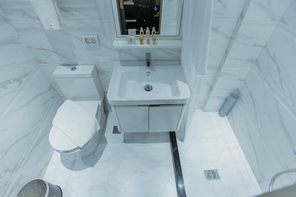 Pvl Suites 33/33