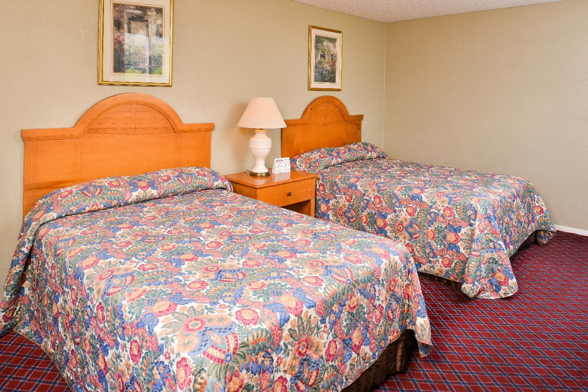 Red Carpet Inn Hornwood Dr. 3/13