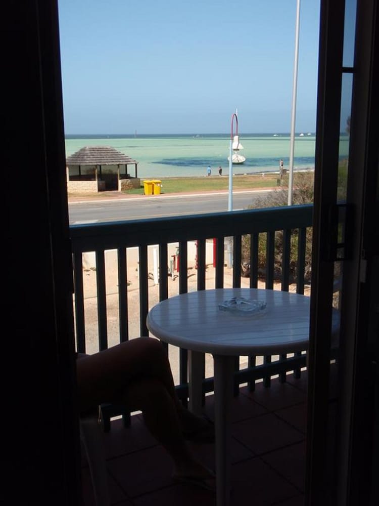 Heritage Resort Shark Bay 55/58