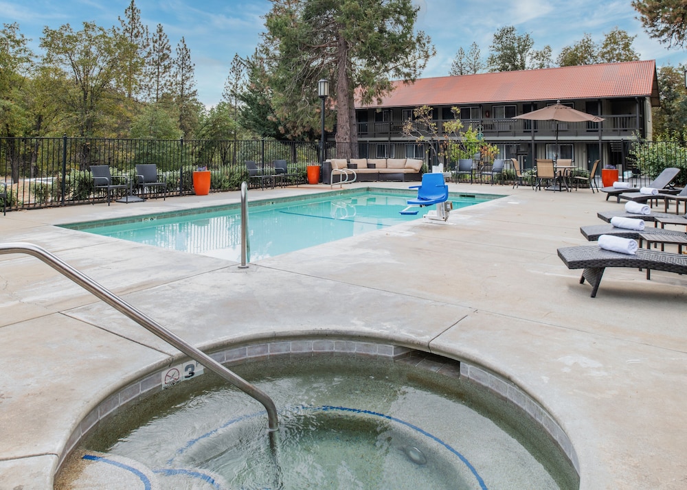 YOSEMITE WESTGATE LODGE 20/50