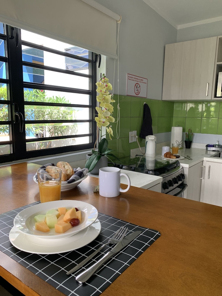 Lilu Apartments Curacao 23/30