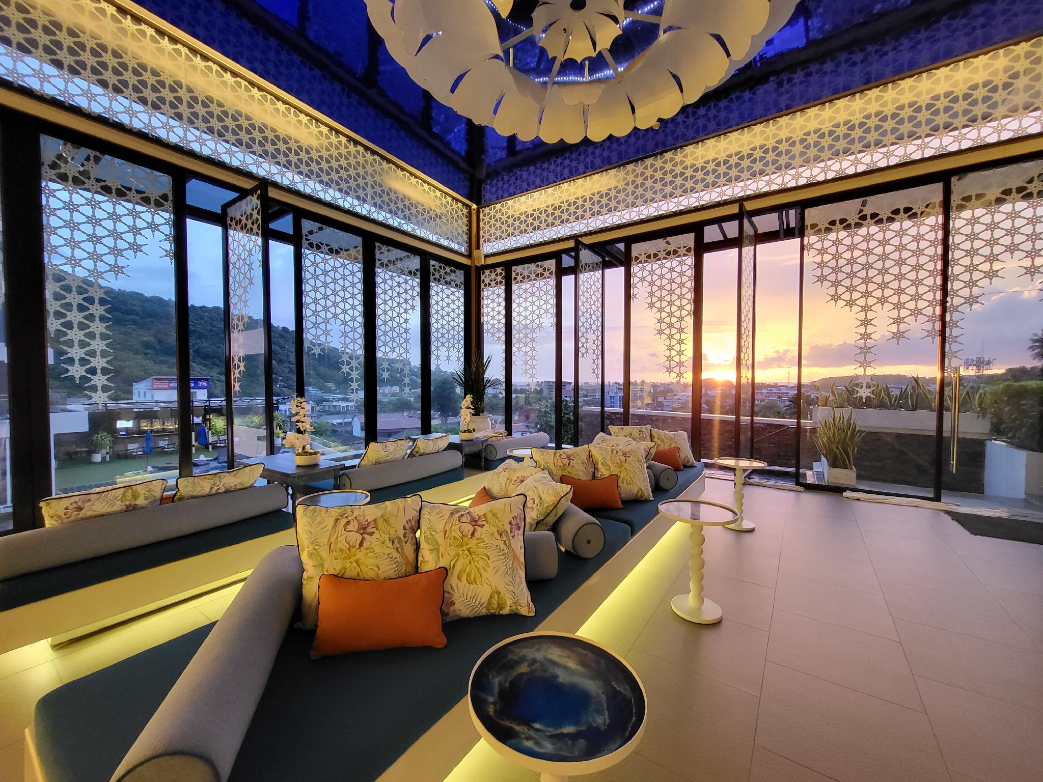 Executive Suite