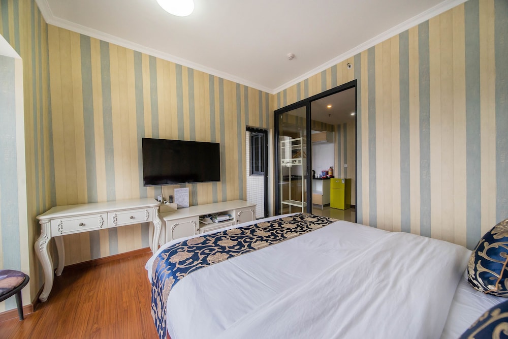 Xingyu Legend Service Apartment 30/49