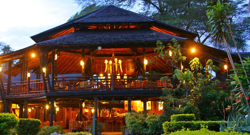 Ol Tukai Lodge Amboseli 1/50