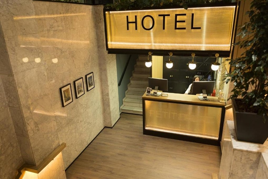 Petit Palace Alcala Torre Hotel 2/55