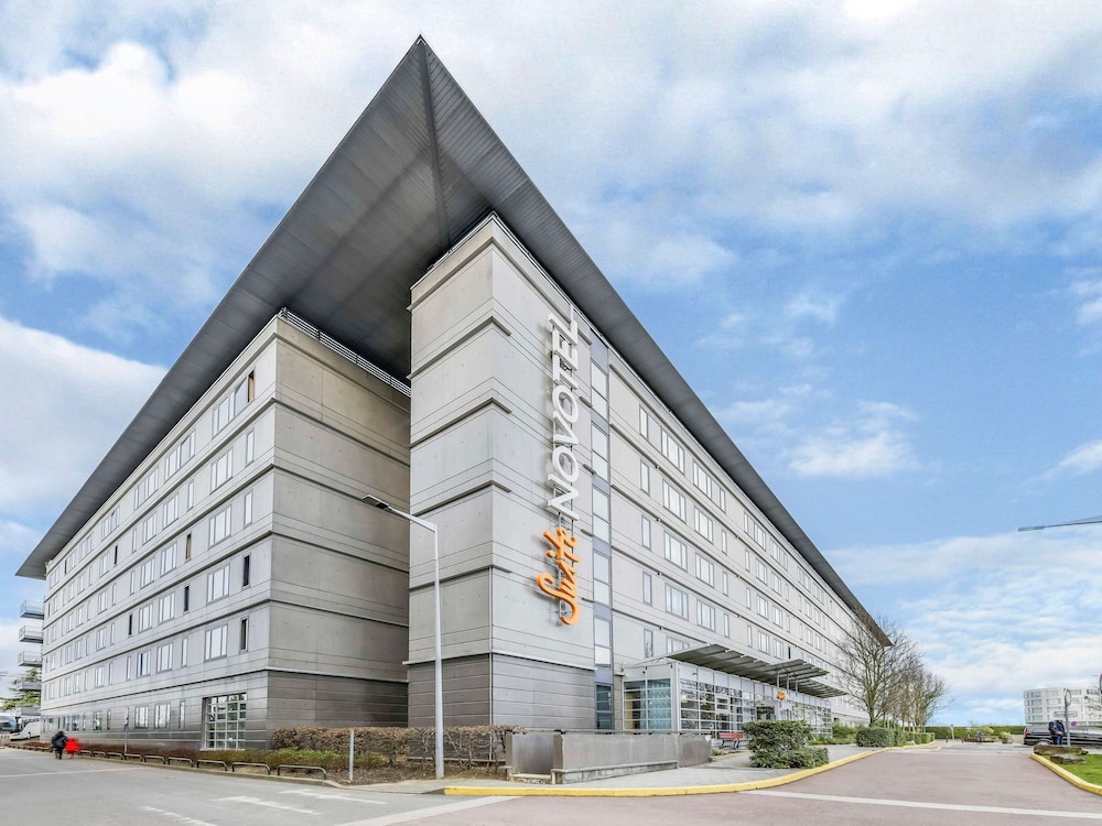 Novotel Suites Paris CDG Airport Villepinte Hotel in ROISSY EN FRANCE