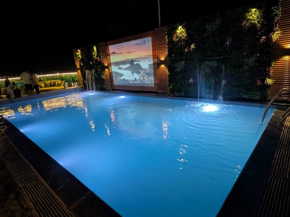 Red Fox Hotel, Alwar 20/50