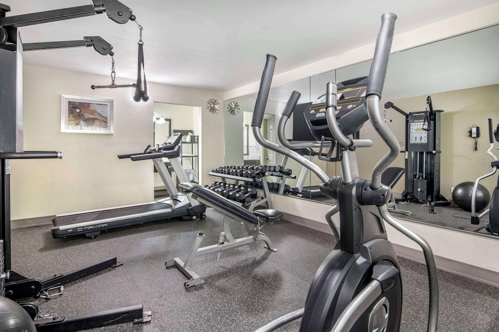 Quality Inn & Suites Athens University Area 30/57