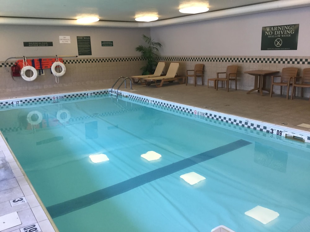 Baymont by Wyndham Mishawaka South Bend Area 26/49