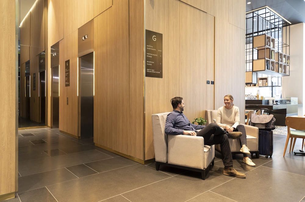 Ibis Melbourne Central 56/68
