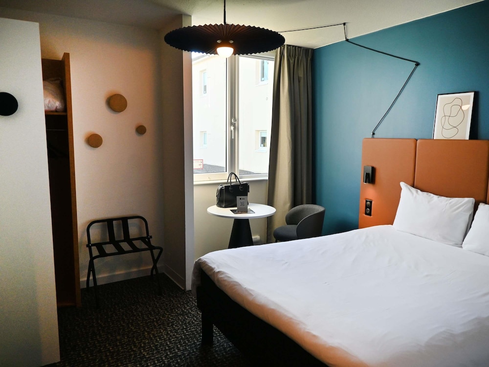 Ibis Laval Le Relais D'armor 11/50