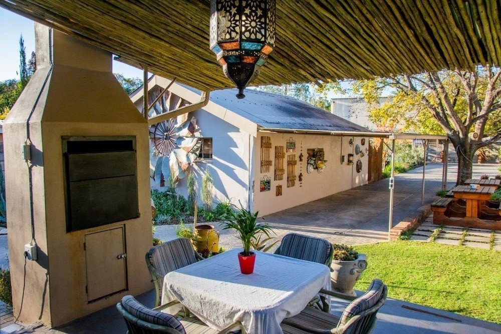 Mirabel Guesthouse 6/39