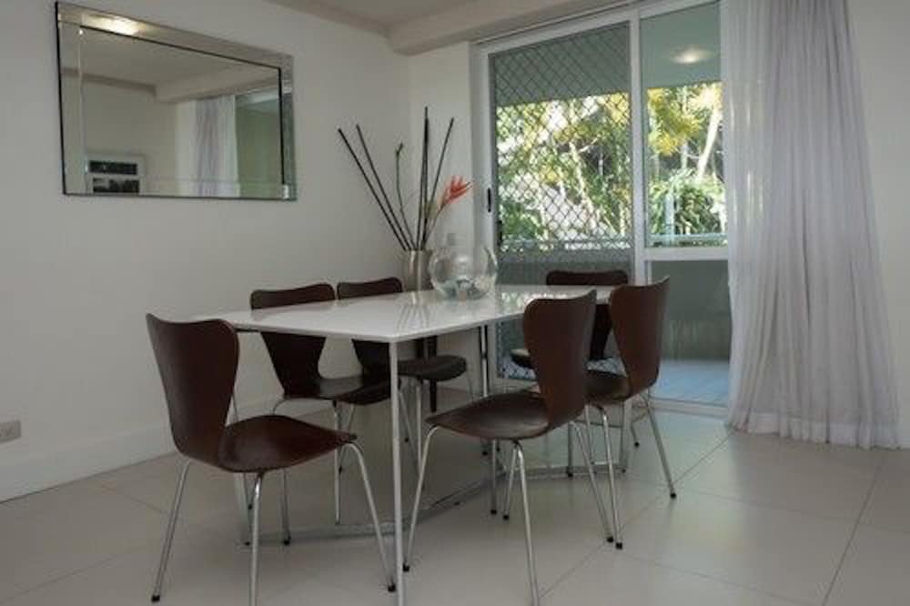 Noosa Hill Resort. 65/78