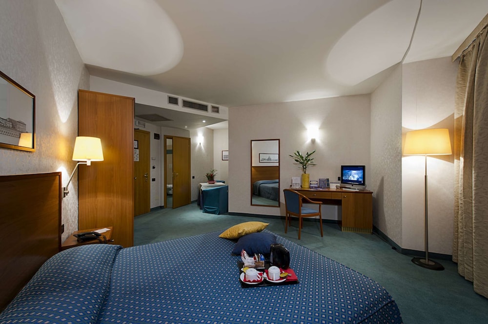 Classic Hotel Tulipano 21/47
