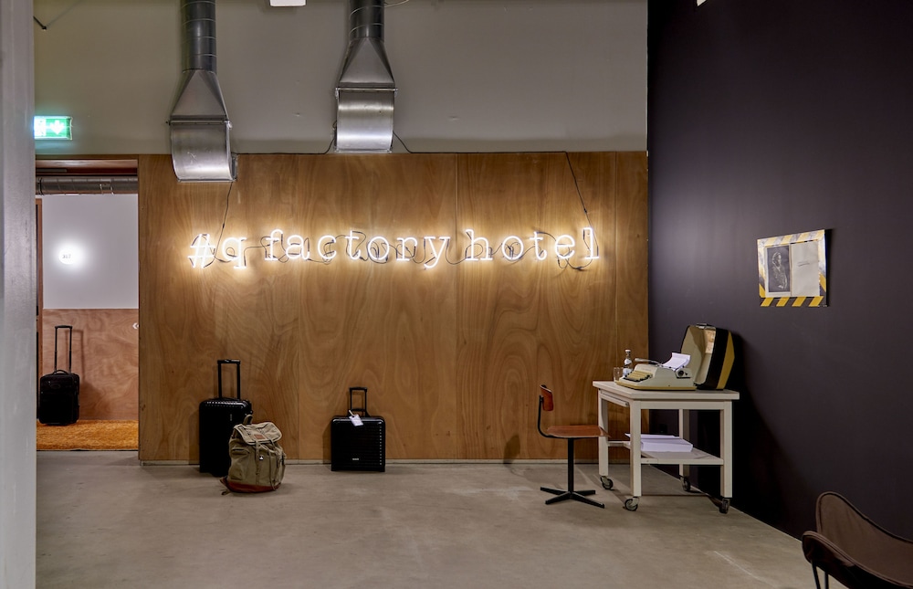 Q-Factory Hotel 25/43