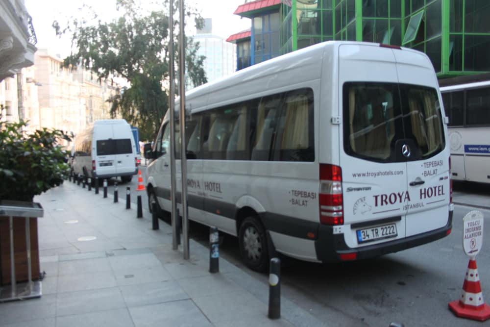 Hotel Troya 46/50