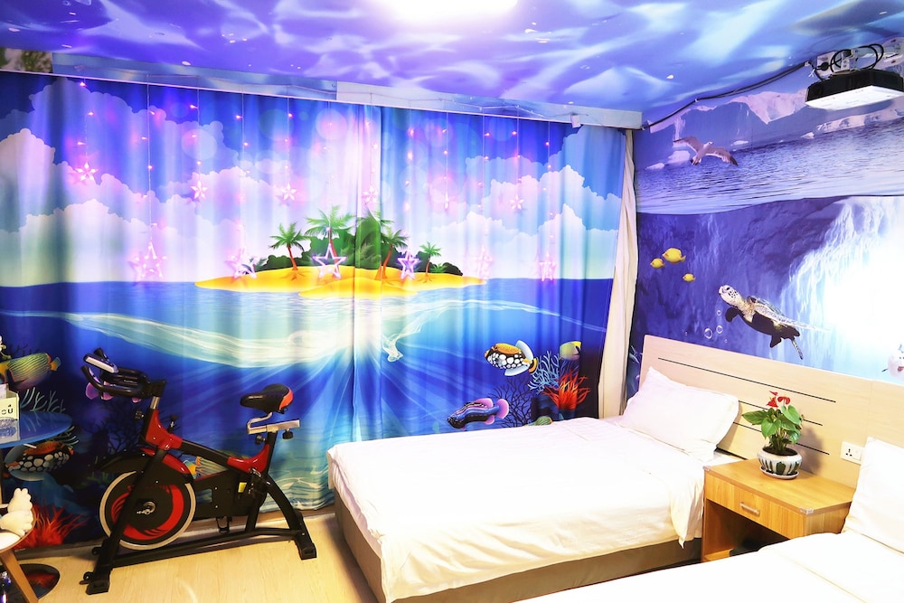 Dalian Venus Apartment 20/28