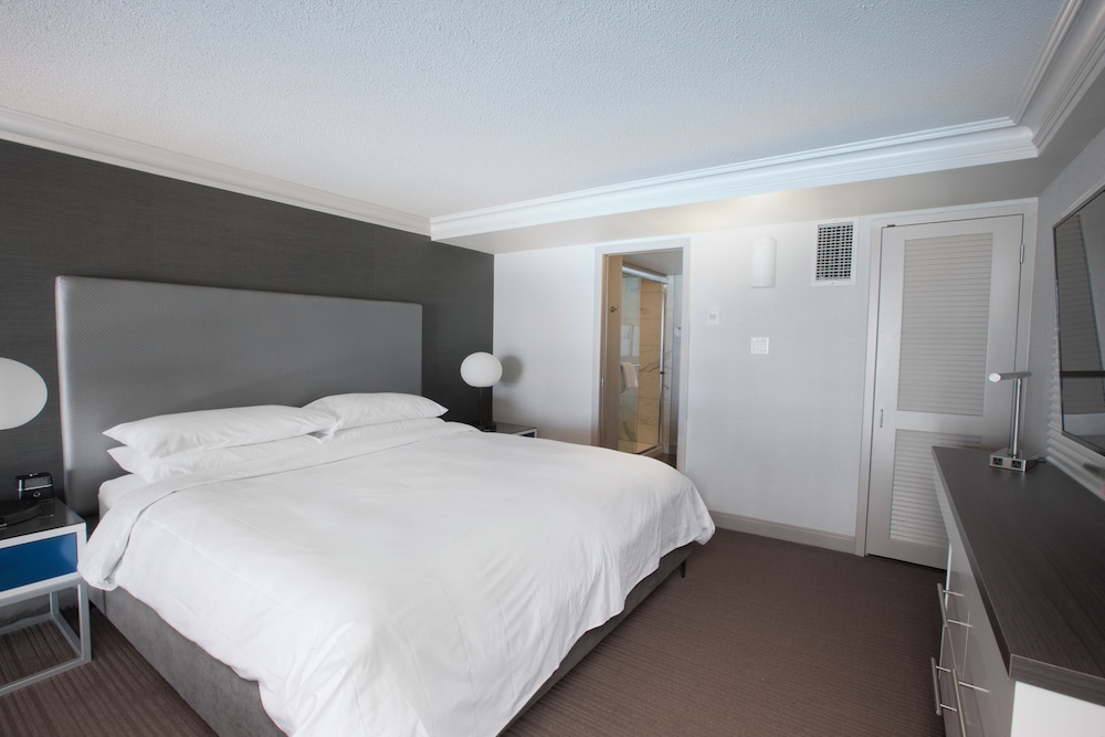 جناح بسريرين مزدوجين بغرفتي نوم بإطلالة، Niagara Falls Marriott on The Falls 3/5