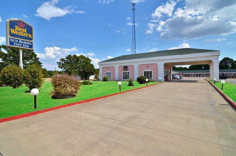 Best Western Gun Barrel City Inn 27/27