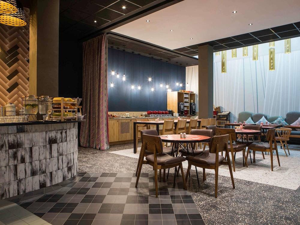 Ibis Casablanca Abdelmoumen 56/69