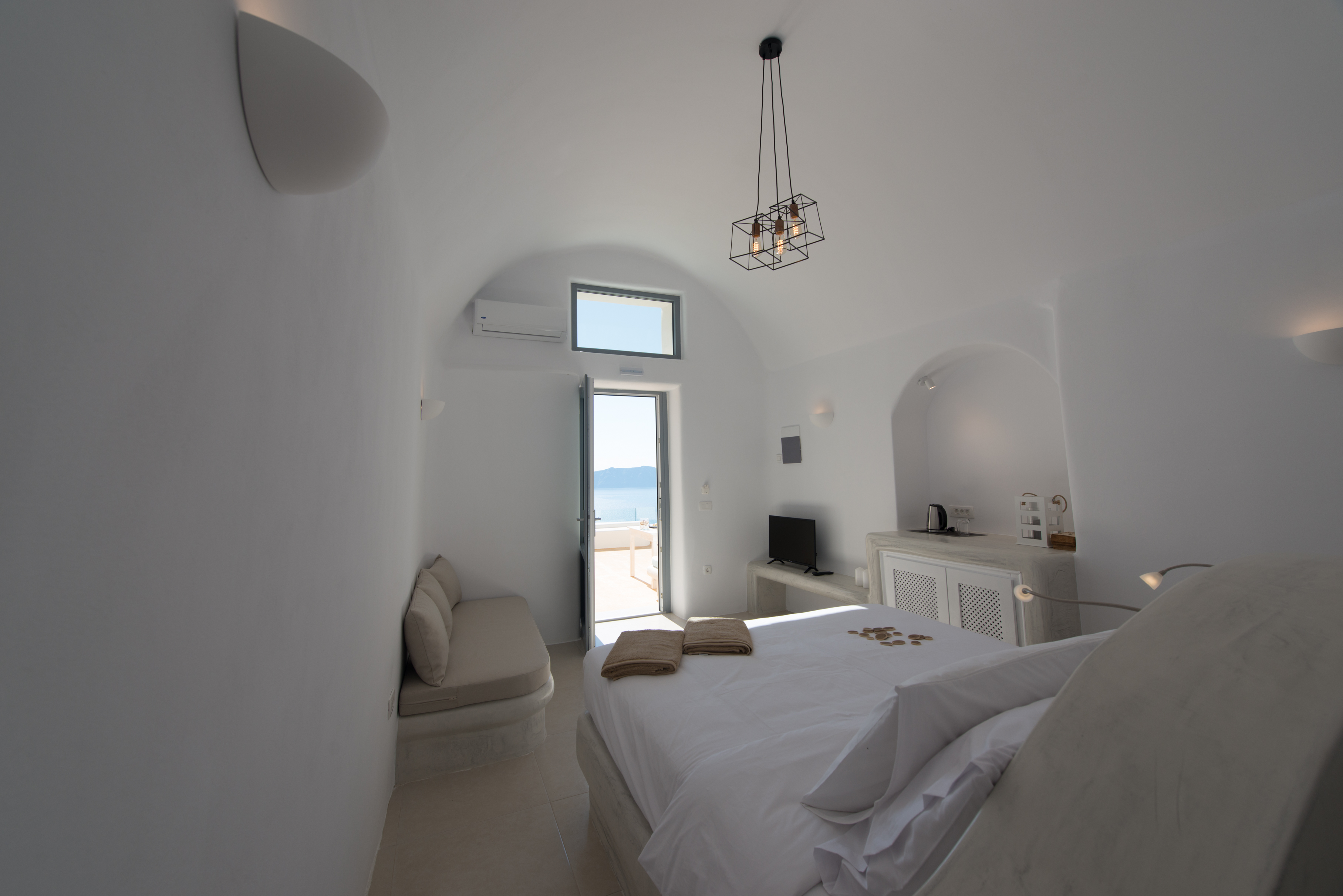 Superior, Suite, Caldera View, Hot Tub