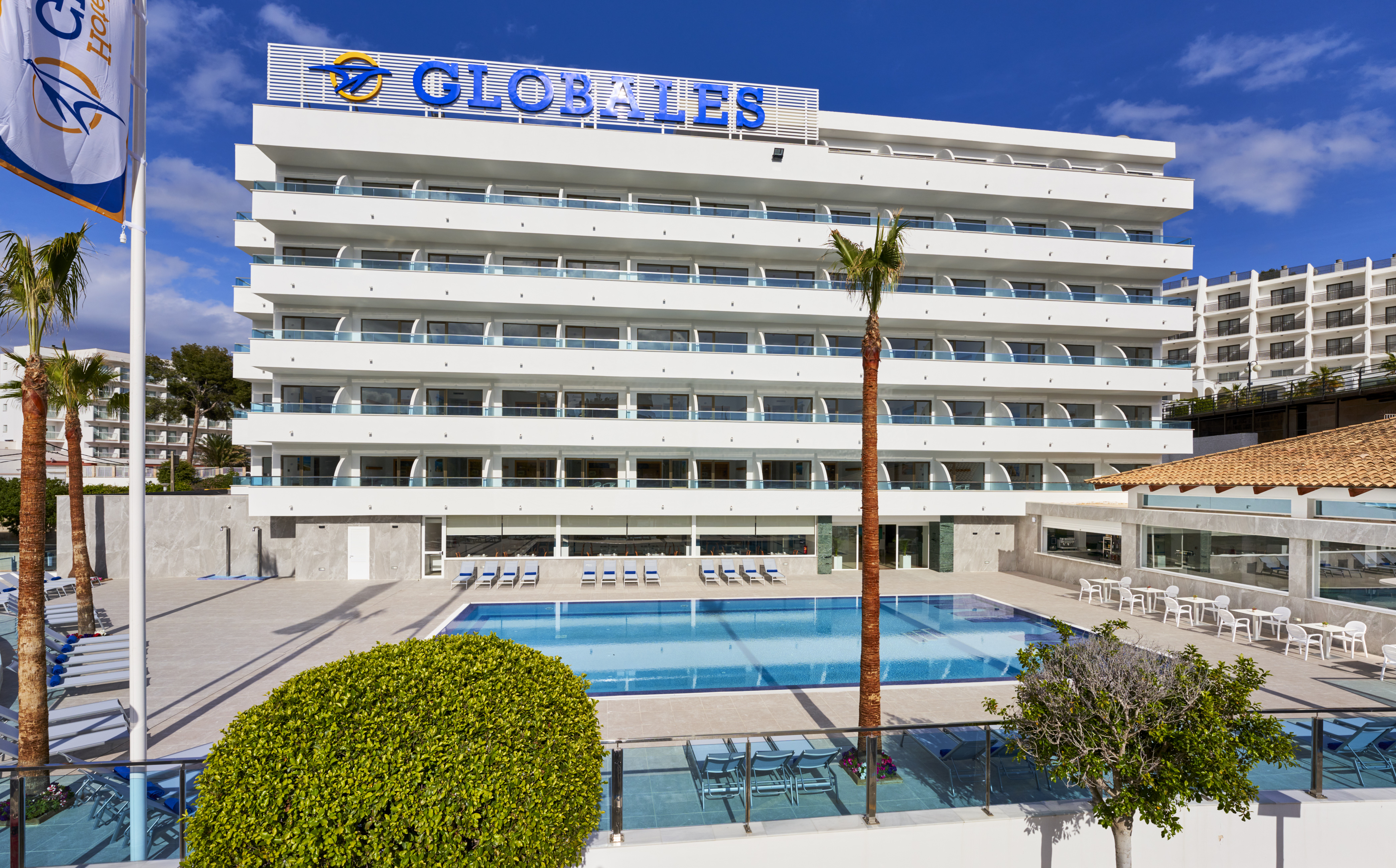 Globales Torrenova - Adults Only 2/45